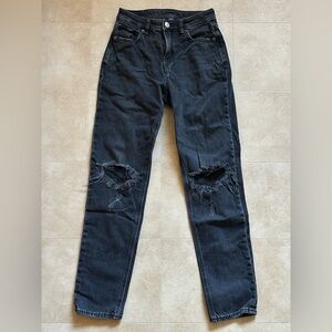 American Eagle Mom Jeans